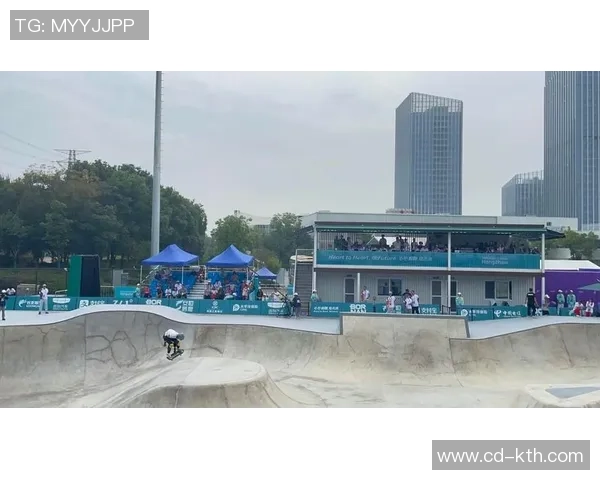 成都滑板队实力引发热议赛场表现与训练成果的深度探讨 成都滑板队实力引发热议赛场表现与训练成果的深度探讨